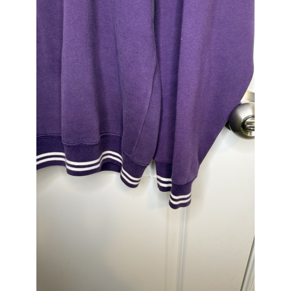 Disney 90's Vintage Winnie The Pooh Wmn Sz Medium Crewneck Purple Embroidered - Picture 5 of 11